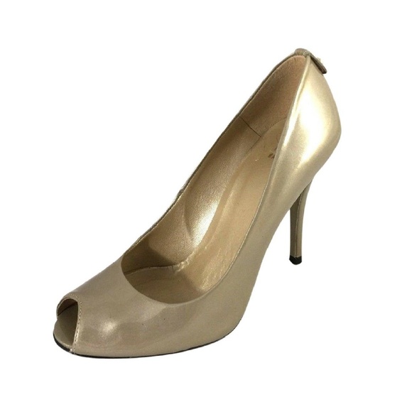 Stuart Weitzman Logoflame Patent Leather Peep Toe - Picture 3 of 6